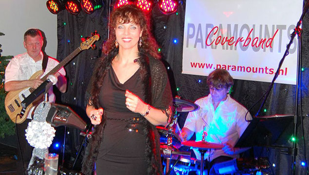 Coverband Paramounts